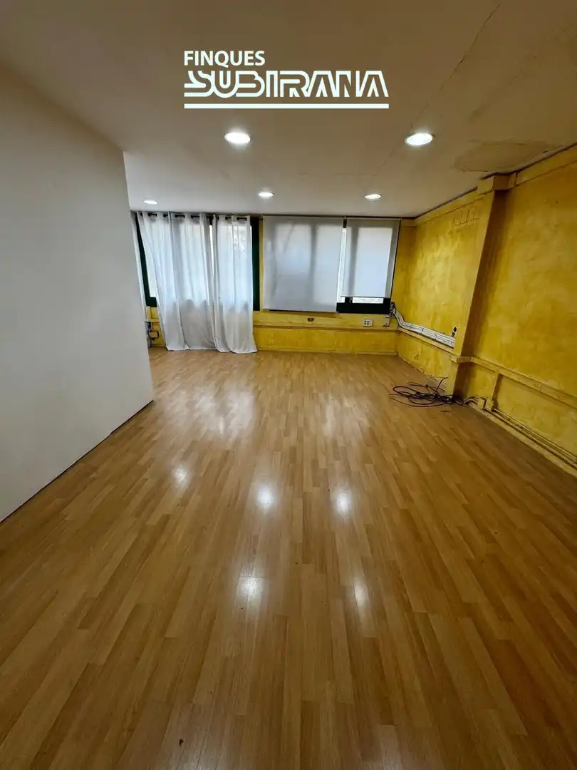 Business premises to rent in Centre, imagen 2