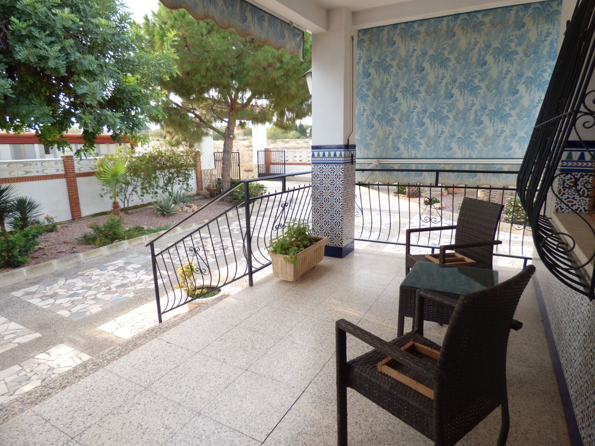 Terrassa de Casa o xalet en venda en San Vicente del Raspeig / Sant Vicent del Raspeig amb Calefacció, Jardí privat i Terrassa