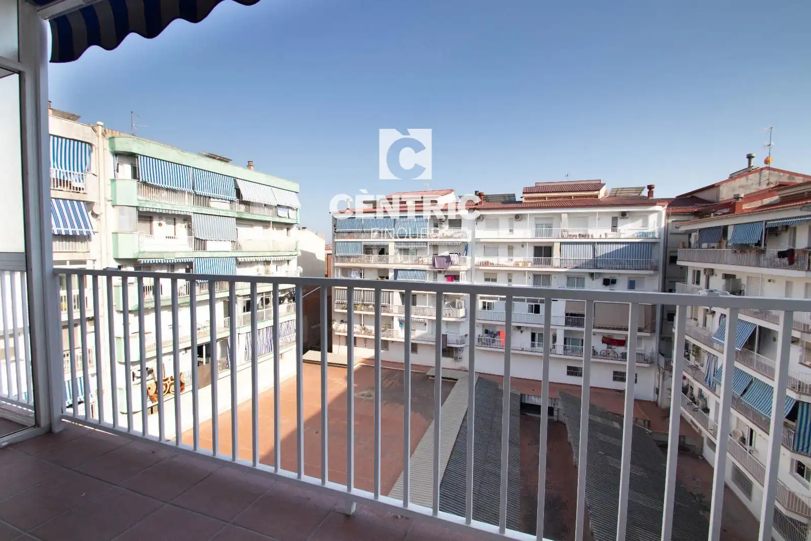 Terraza de Ático en venta en Terrassa con Calefacción y Terraza