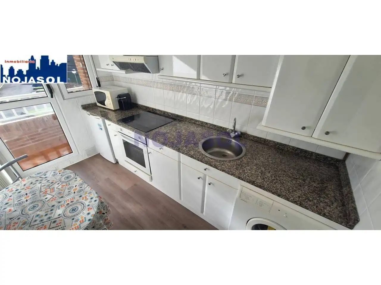 Cocina de Apartamento de alquiler en Noja con Calefacción, Parquet y Terraza