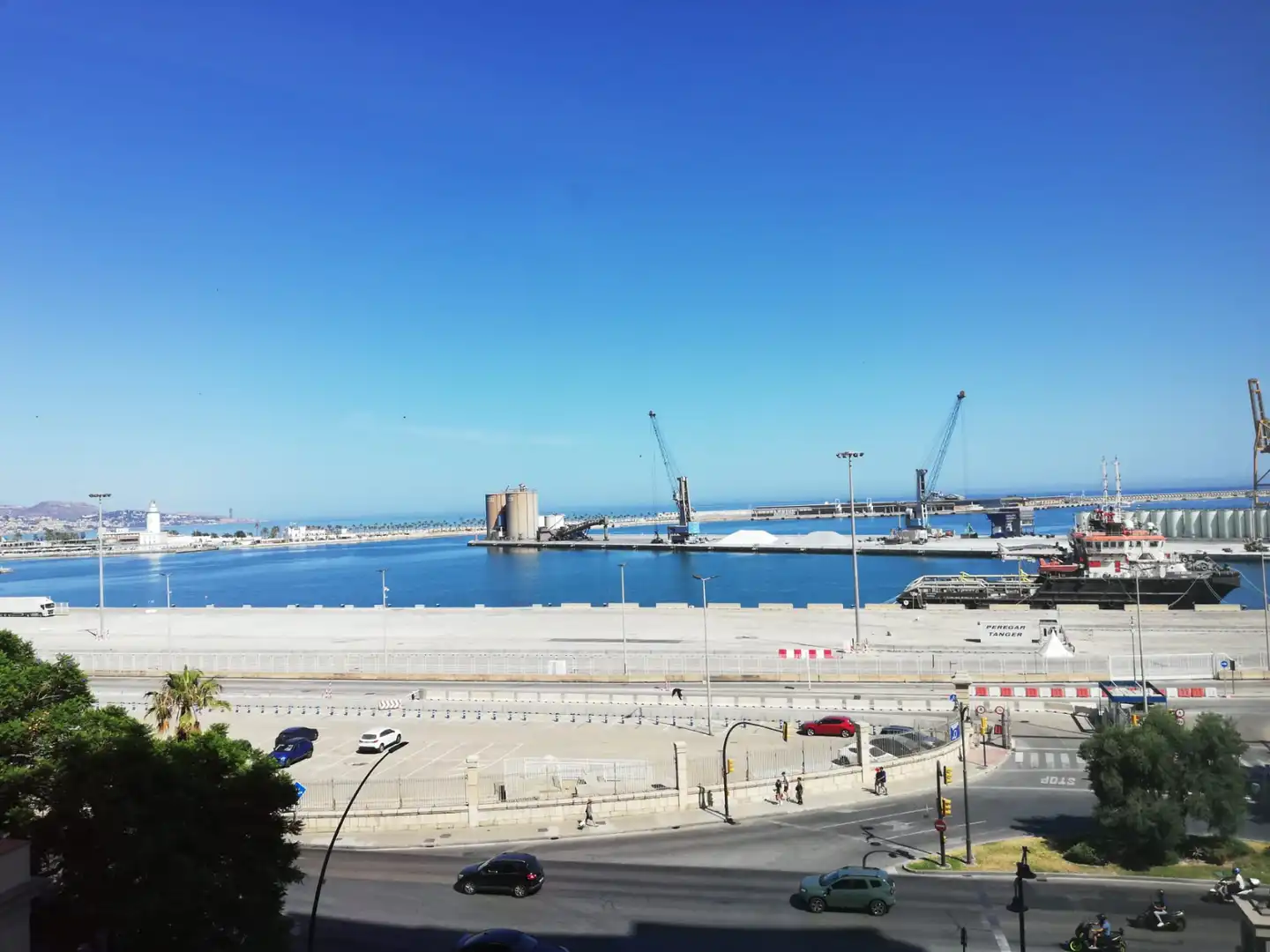 Vista exterior de Apartamento de alquiler en Málaga con Aire acondicionado, Calefacción y Amueblado