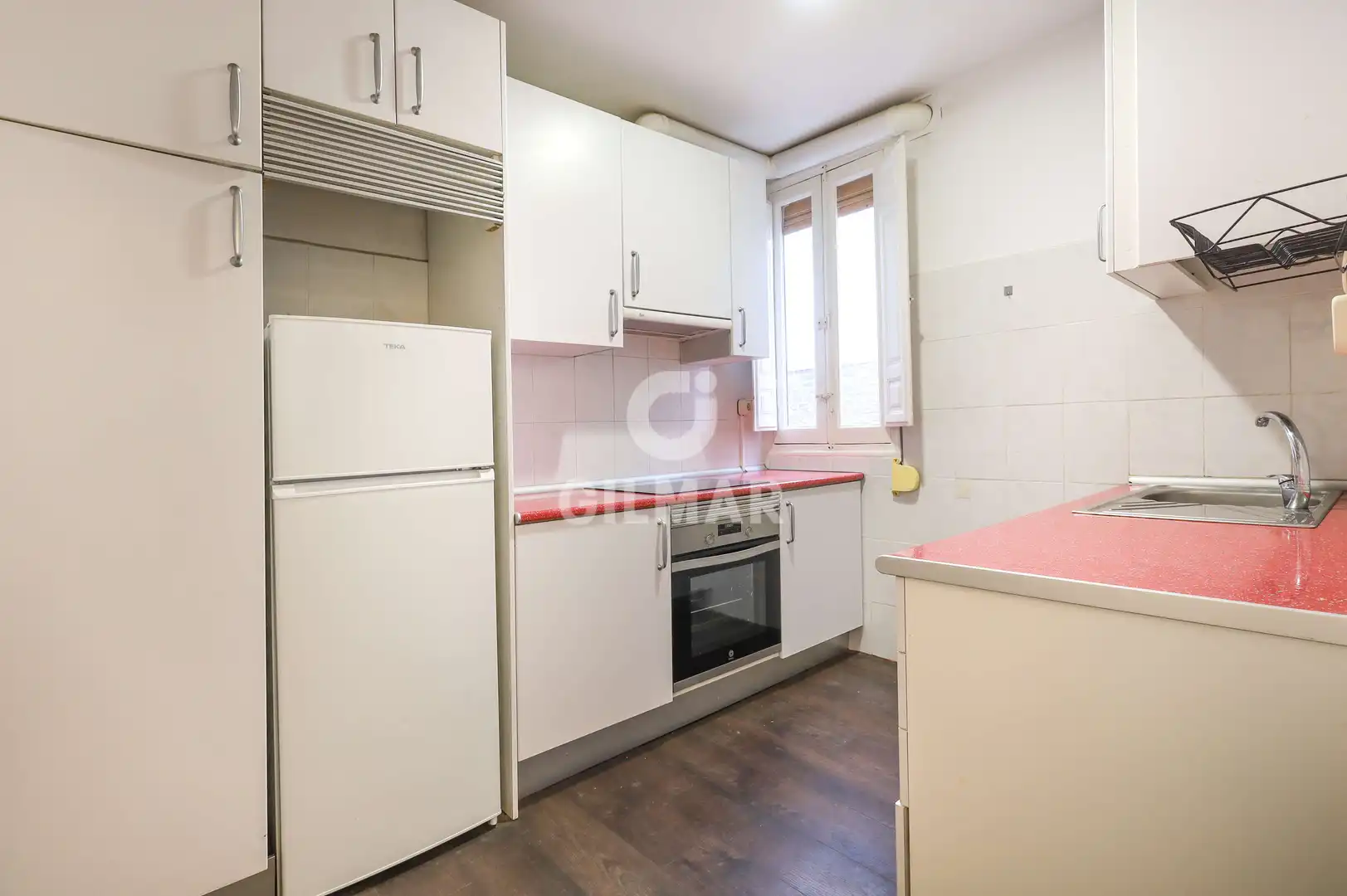 Cocina de Piso en venta en Madrid con Calefacción