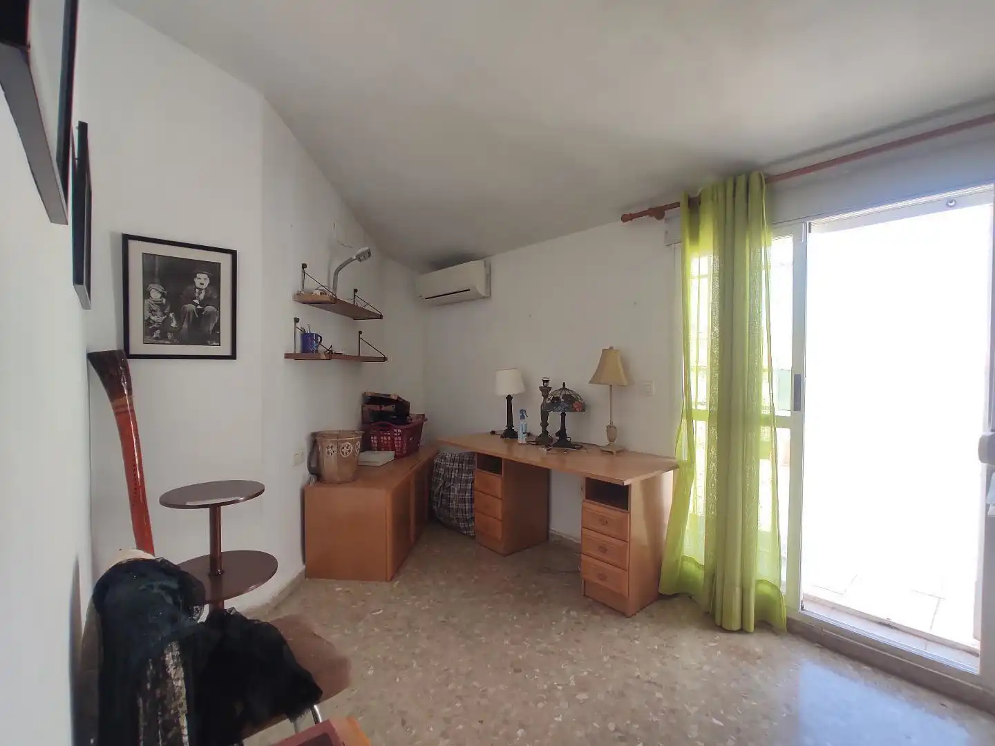 Sala d'estar de Àtic en venda en Valencia amb Terrassa i Traster