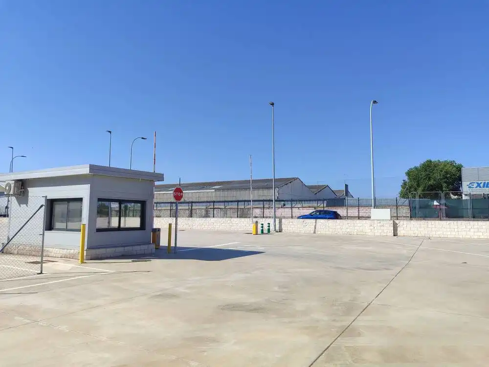 Exterior view of Industrial buildings for rent in Azuqueca de Henares