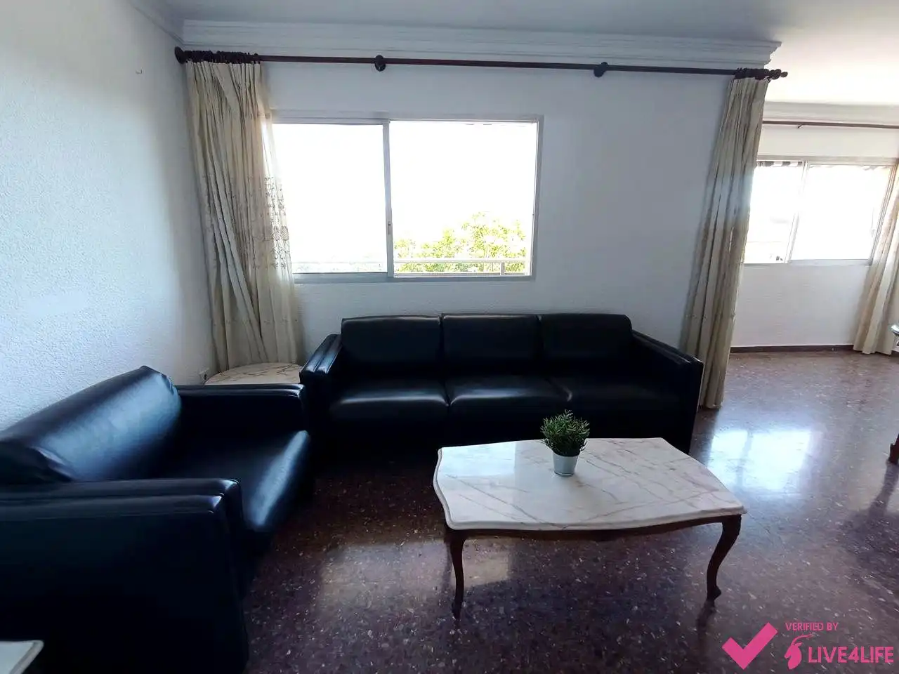 Sala de estar de Piso de alquiler en Valencia con Aire acondicionado, Terraza y Amueblado