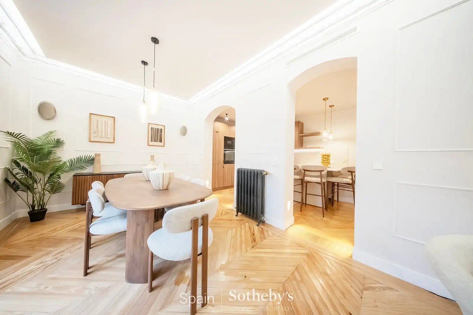 Dining room of Apartments for sale in  Madrid Capital  with Air Conditioner, Heating and Terrace
