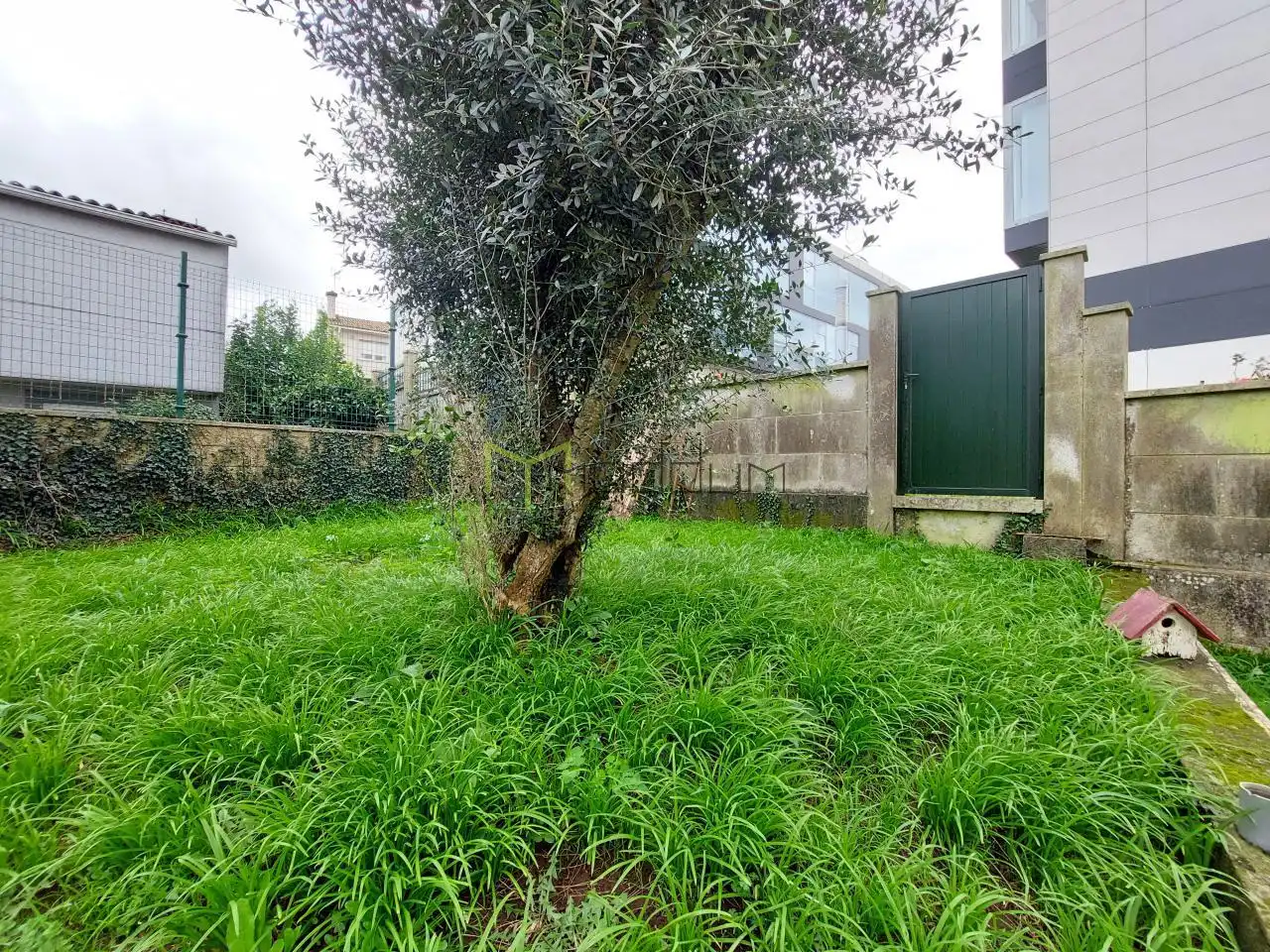 Casa o chalet en venta en Santiago de Compostela  con Calefacción y Jardín privado