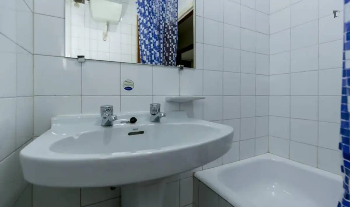 Habitación en Camino de Ronda