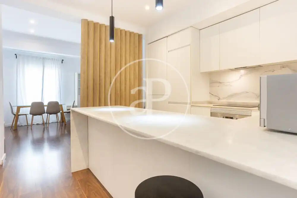 Cocina de Piso de alquiler en Valencia con Aire acondicionado, Calefacción y Amueblado