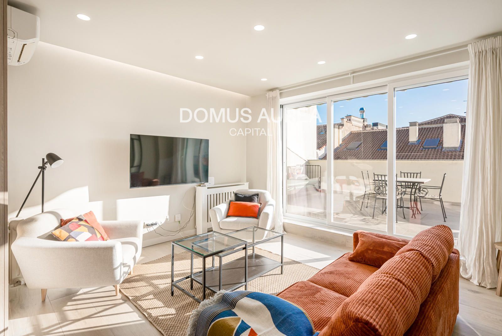 Dachboden zur Miete in Recoletos, Recoletos, Barrio de Salamanca