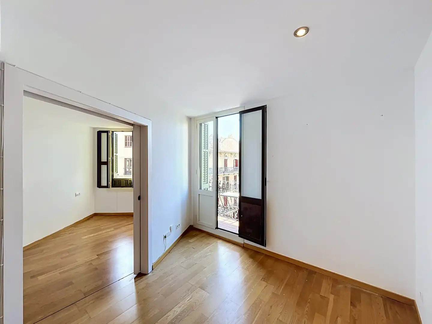 Appartamento con terrazza in vendita a Eixample, imagen 2