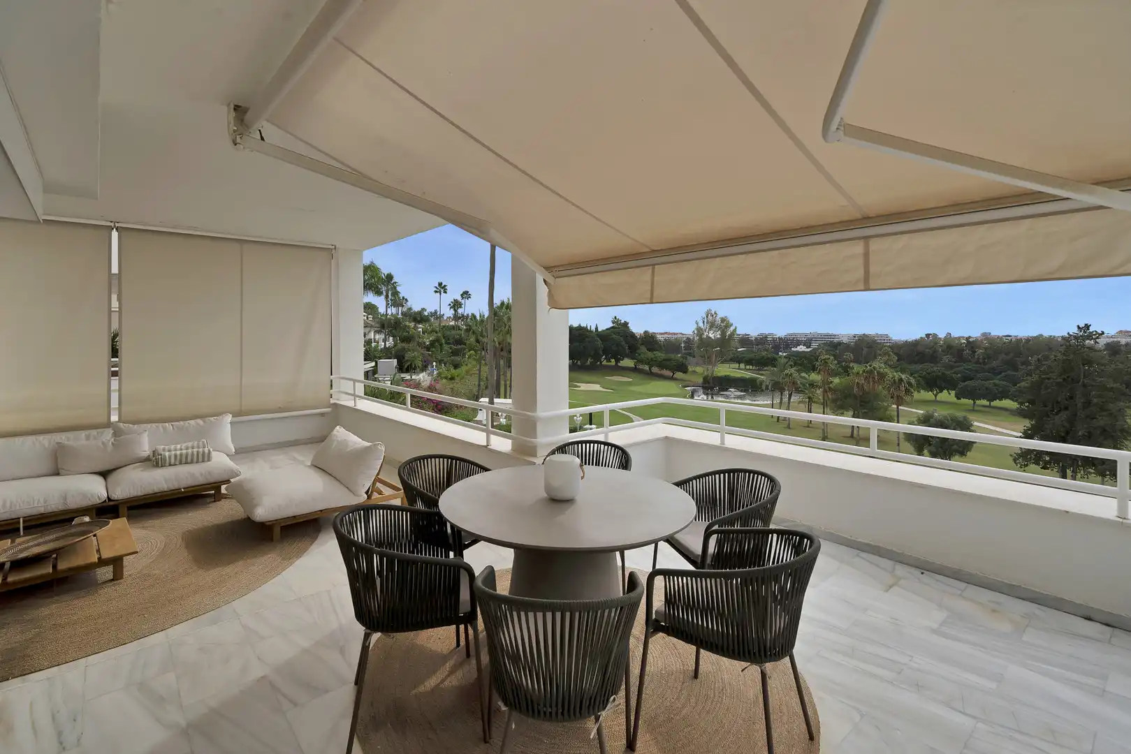 Terraza de Apartamento en venta en Marbella con Aire acondicionado, Terraza y Piscina