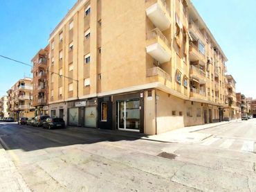 Local comercial en venta en Puerto de Sagunto