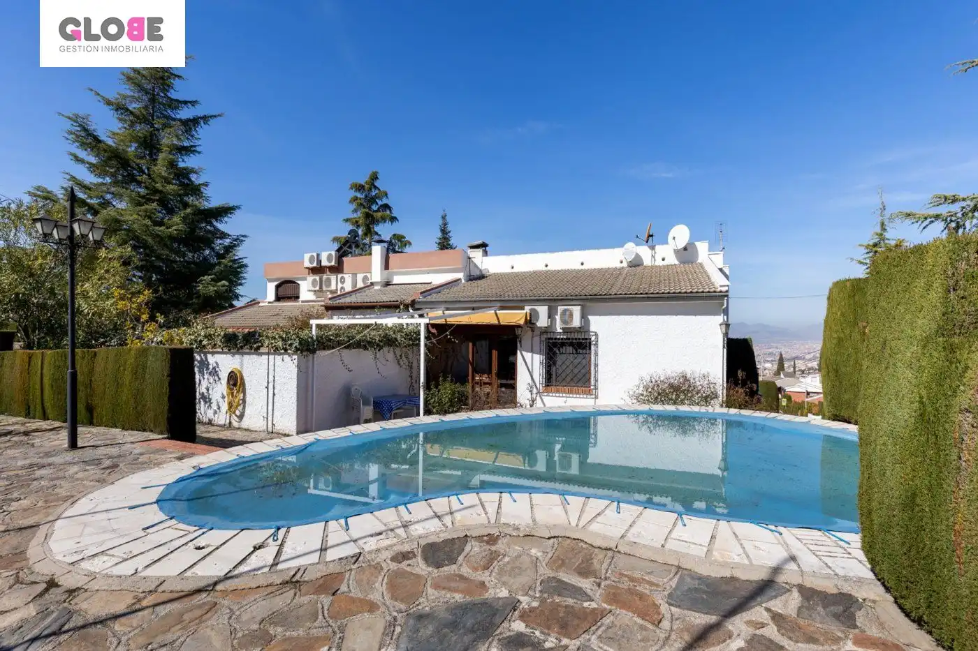 Villa mit Terrasse zum Verkauf in Avenida de los Bermejales