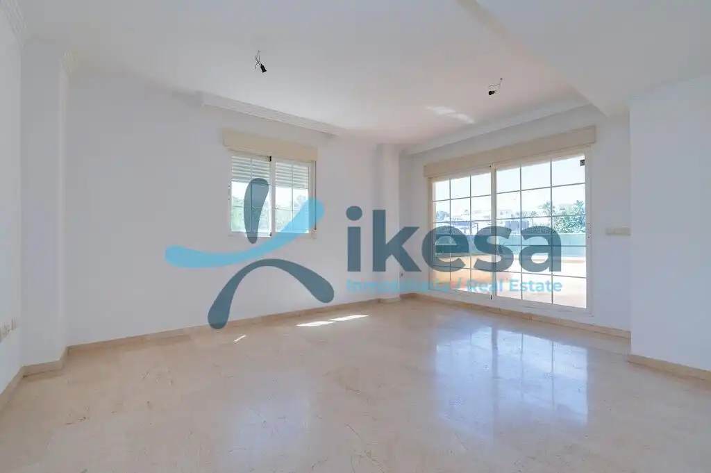 Dúplex amb piscina en venda a Elviria - Cabopino, imagen 13