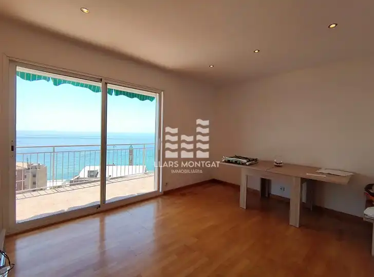 Living room of Attic for sale in Montgat  with Heating, Parquet flooring and Terrace