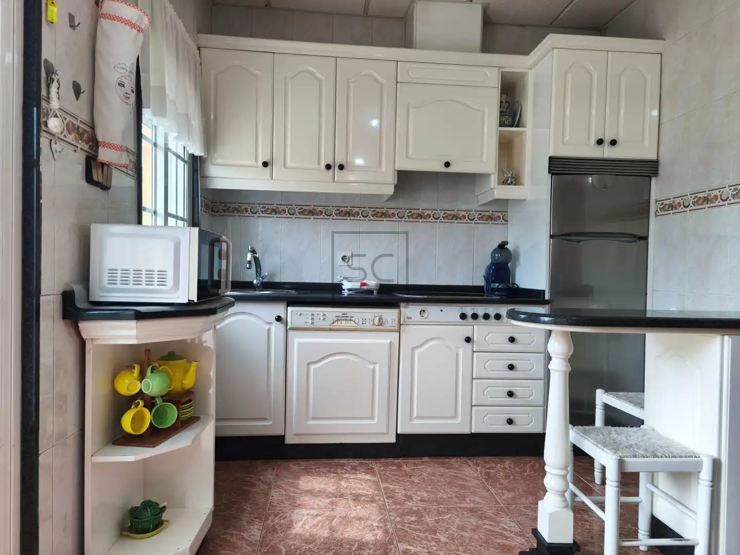 Cuina de Casa o xalet en venda en Neda amb Calefacció, Jardí privat i Traster