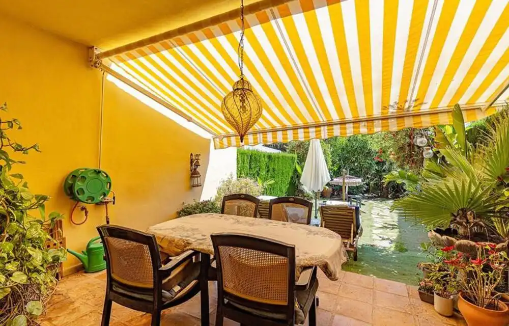 Terrassa de Casa adosada en venda en Benalmádena amb Aire condicionat, Jardí privat i Terrassa