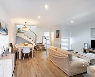 Sala d'estar de Casa o xalet de lloguer en Benicasim / Benicàssim amb Aire condicionat, Calefacció i Terrassa