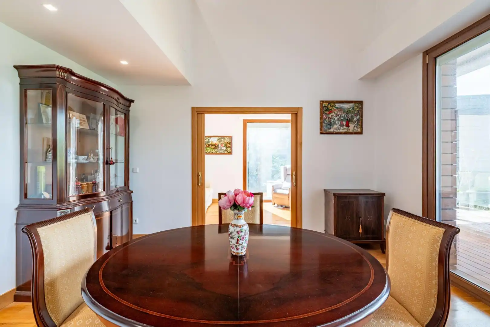 Comedor de Casa adosada en venta en Donostia - San Sebastián  con Calefacción, Jardín privado y Terraza