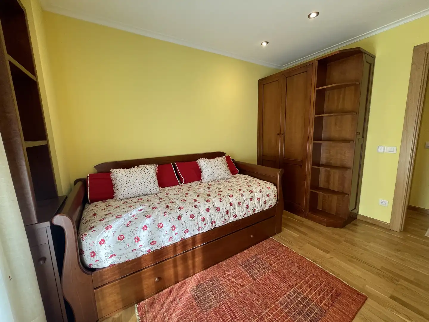Habitación de Piso en venta en Cirueña con Calefacción, Jardín privado y Amueblado