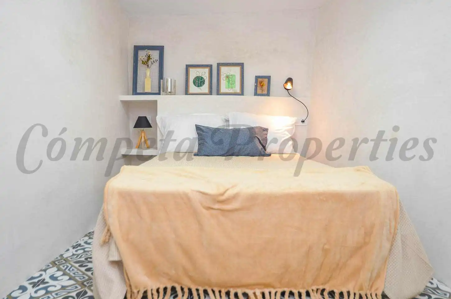 Casa a schiera in vendita a Sayalonga, imagen 10
