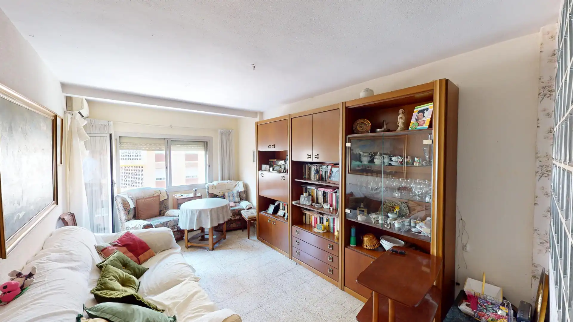 Living room of Flat for sale in Alicante / Alacant  with Air Conditioner, Furnished and Balcony