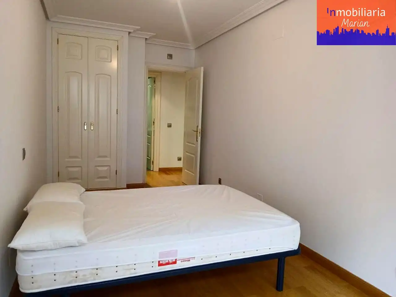 Bedroom of Flat for sale in Aranda de Duero  with Terrace and Storage room