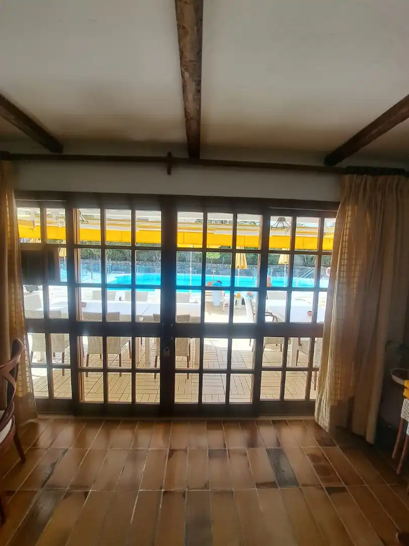 Geschaftsraum zum Verkauf in San Bartolomé de Tirajana mit Klimaanlage, Heizung und Terrasse