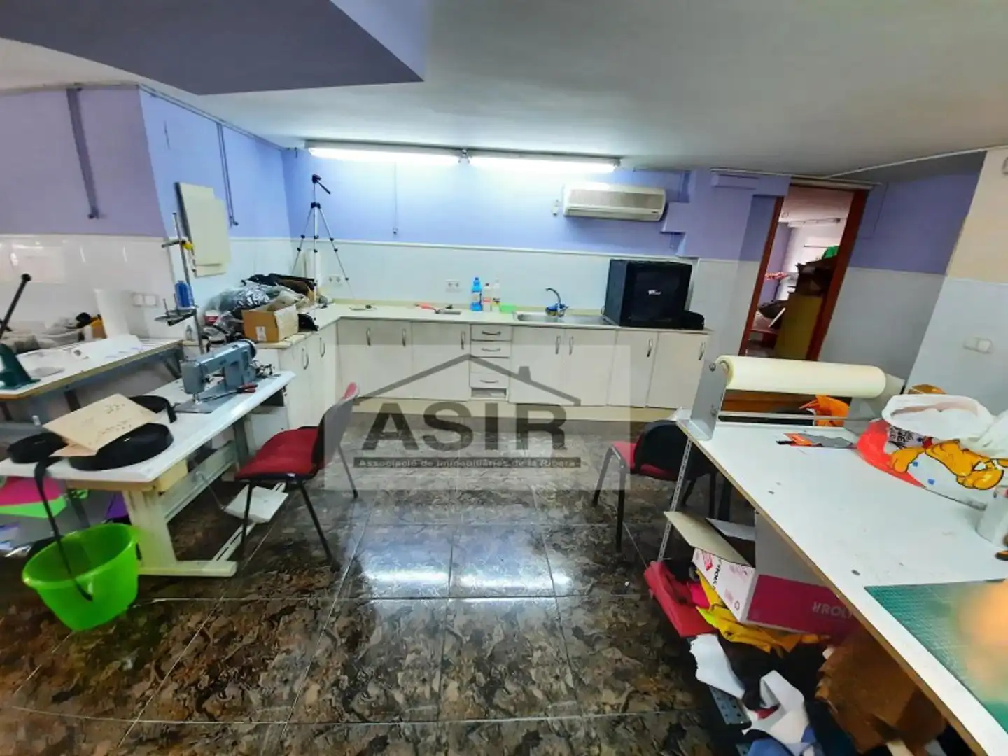 Business premises for sale in Casc Urbà, imagen 21