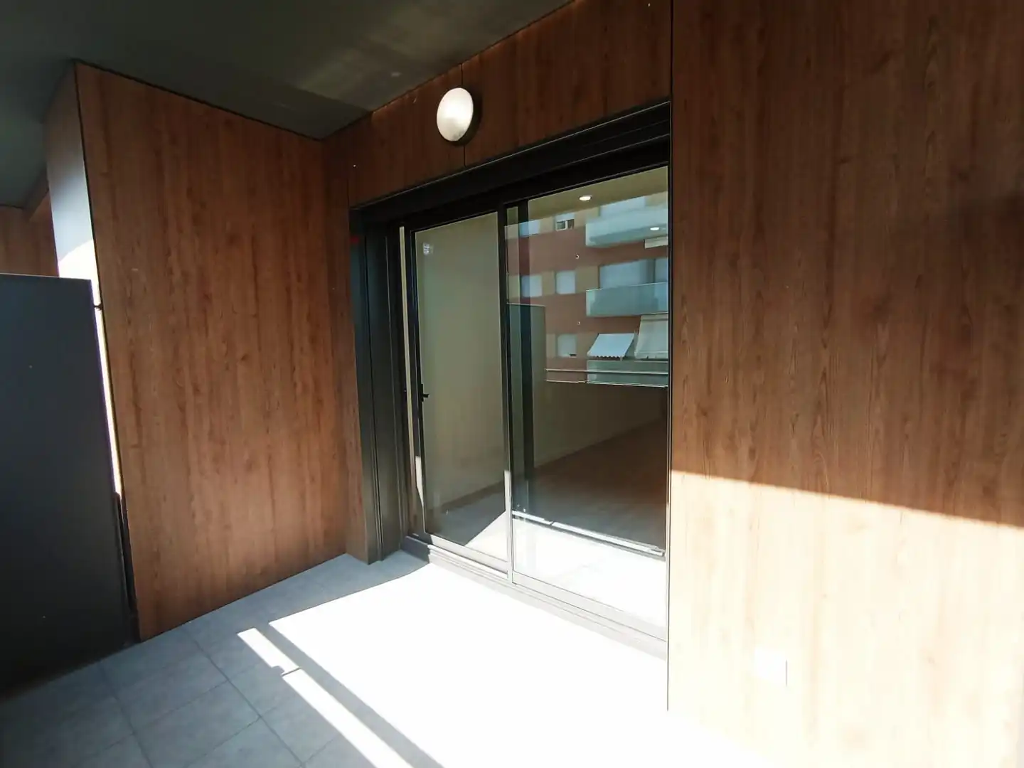 Balcony of Flat for rent in Terrassa  with Air Conditioner and Heating