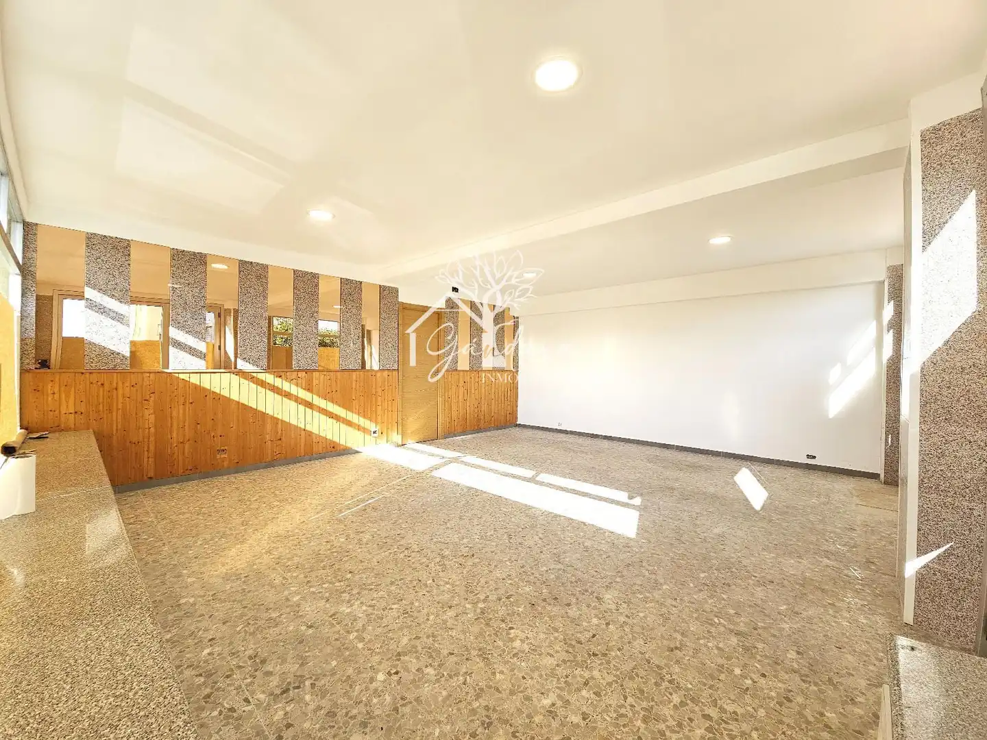 Commercial properties for rent in Ferrol