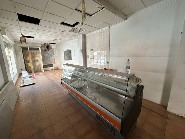 Local comercial en Venta en La Viña