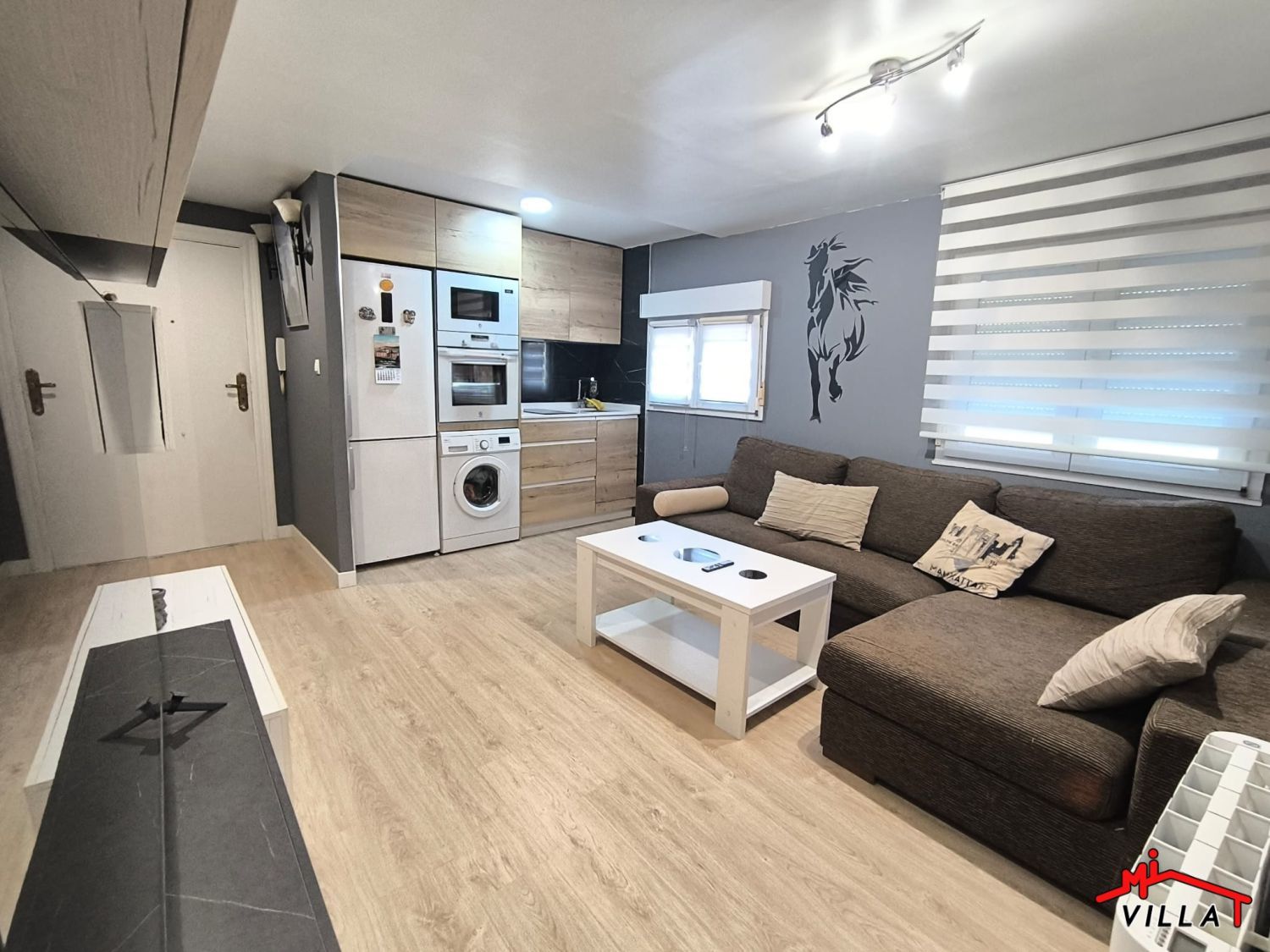 Sala d'estar de Pis en venda en Limpias amb Calefacció, Parquet i Moblat