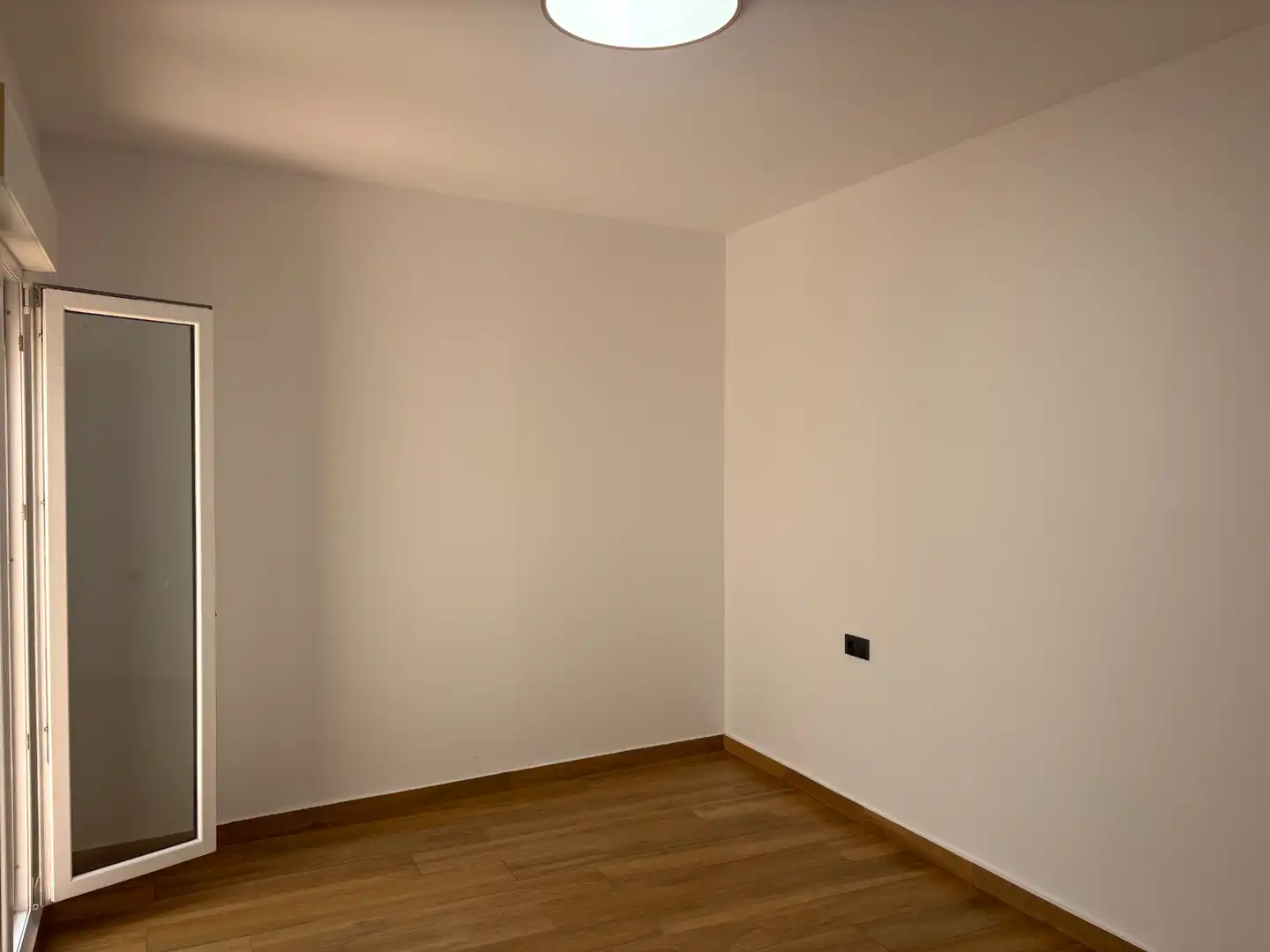 Habitación de Piso en venta en Vilanova i la Geltrú con Horno y Microondas