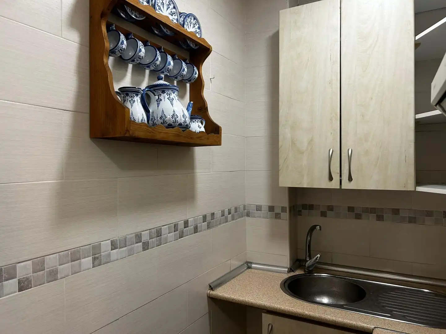 Cuina de Apartament de lloguer en Madrid amb Aire condicionat i Calefacció