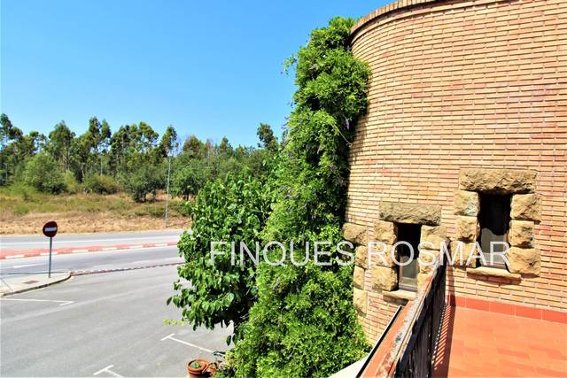 Edificio en Venta en Massanes