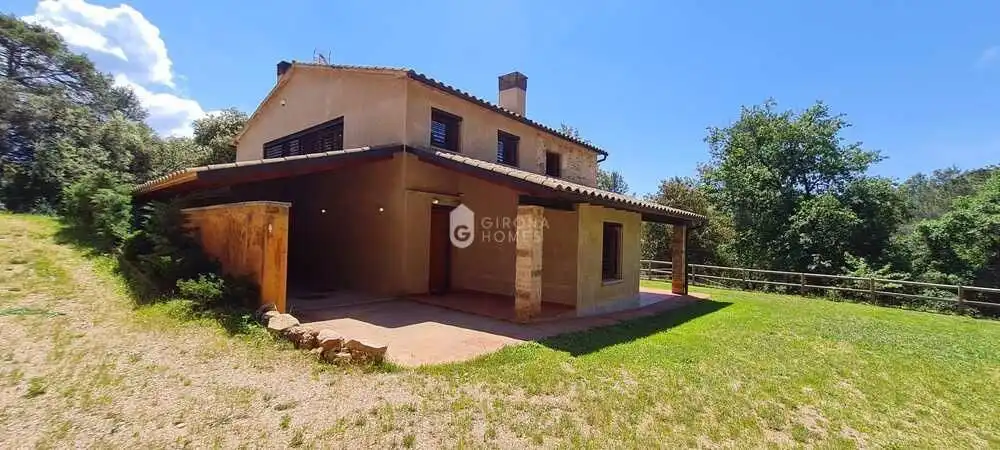 Garden of Country homes for rent in Girona  with Air Conditioner, Heating and Private garden