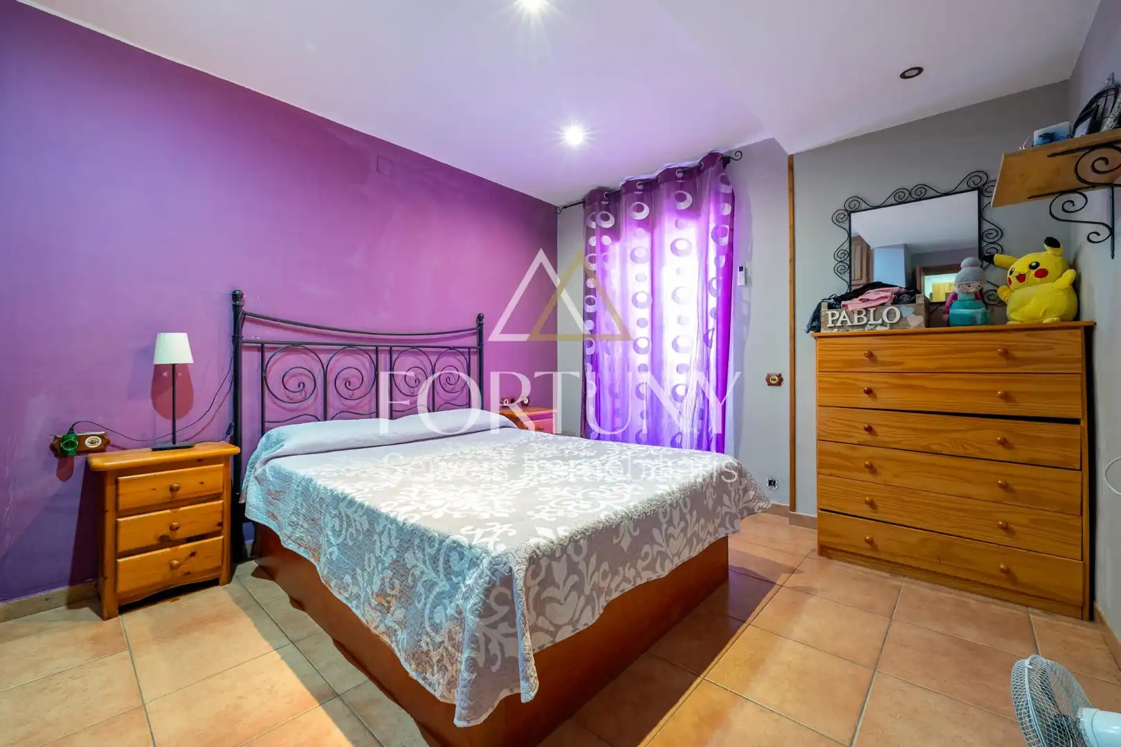 Schlafzimmer von Wohnung zum Verkauf in Reus mit Klimaanlage und Heizung