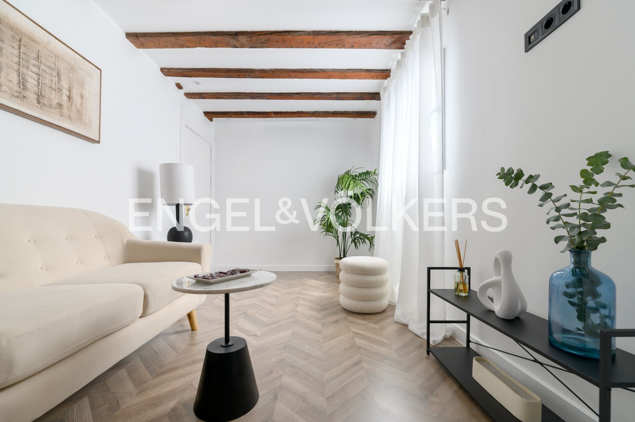 Sala d'estar de Pis de lloguer en  Madrid Capital amb Aire condicionat i Calefacció