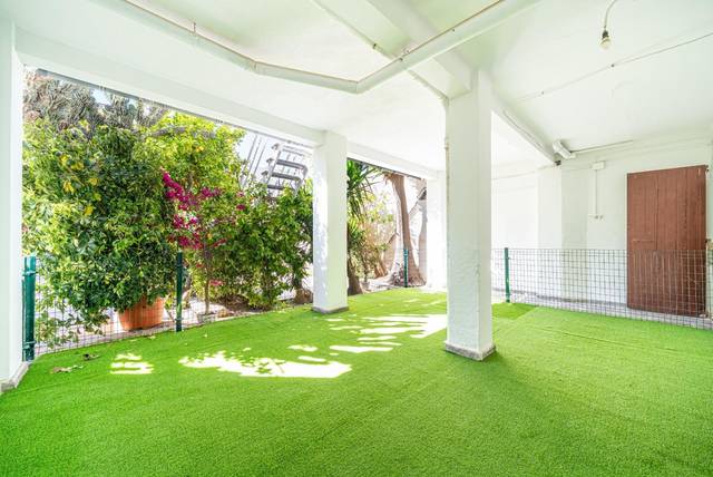 Planta baja en Venta en Carrer de Trafalgar en Ciudad Jardín