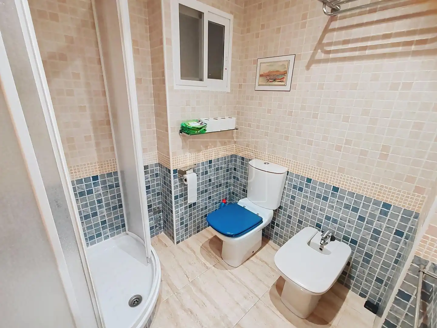Bathroom of Ground floor for sale in Gandia  with Air Conditioner and Terrace