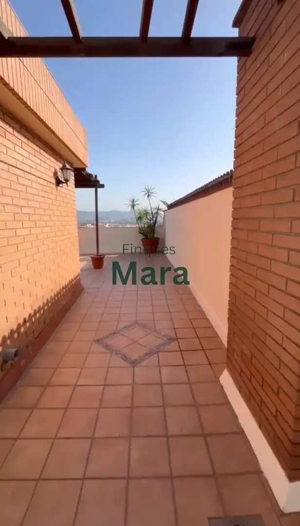 Dúplex amb terrassa en venda a Carrer Carrer Benviure, imagen 7