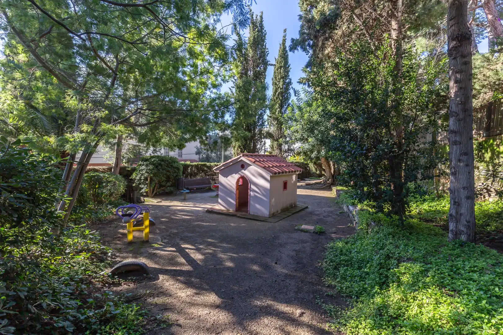 Jardín de Planta baja en venta en Sant Just Desvern con Aire acondicionado, Calefacción y Terraza
