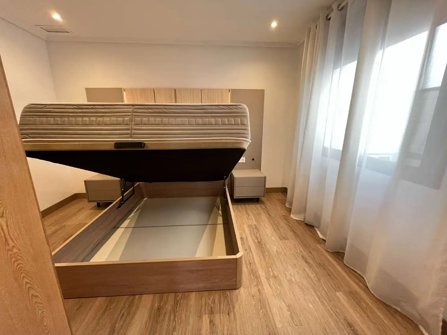 Habitación de Apartamento en venta en San Pedro del Pinatar con Aire acondicionado, Piscina y Amueblado