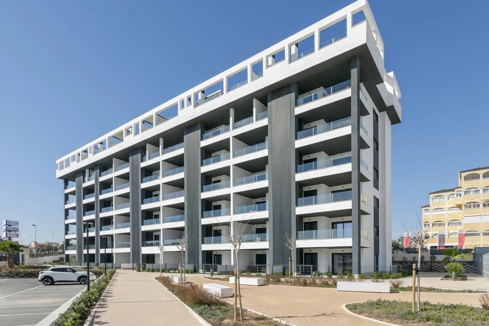 Penthouse with pool for sale in Nueva Torrevieja - Aguas Nuevas