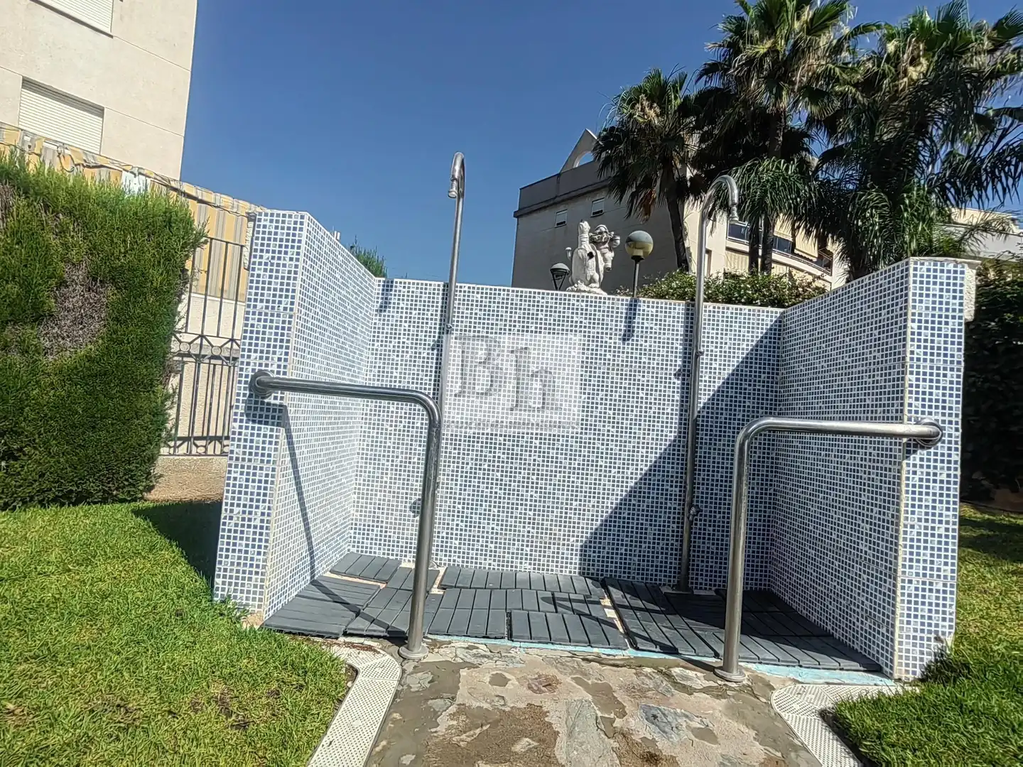 Piscina de Piso en venta en Málaga con Aire acondicionado, Jardín privado y Terraza