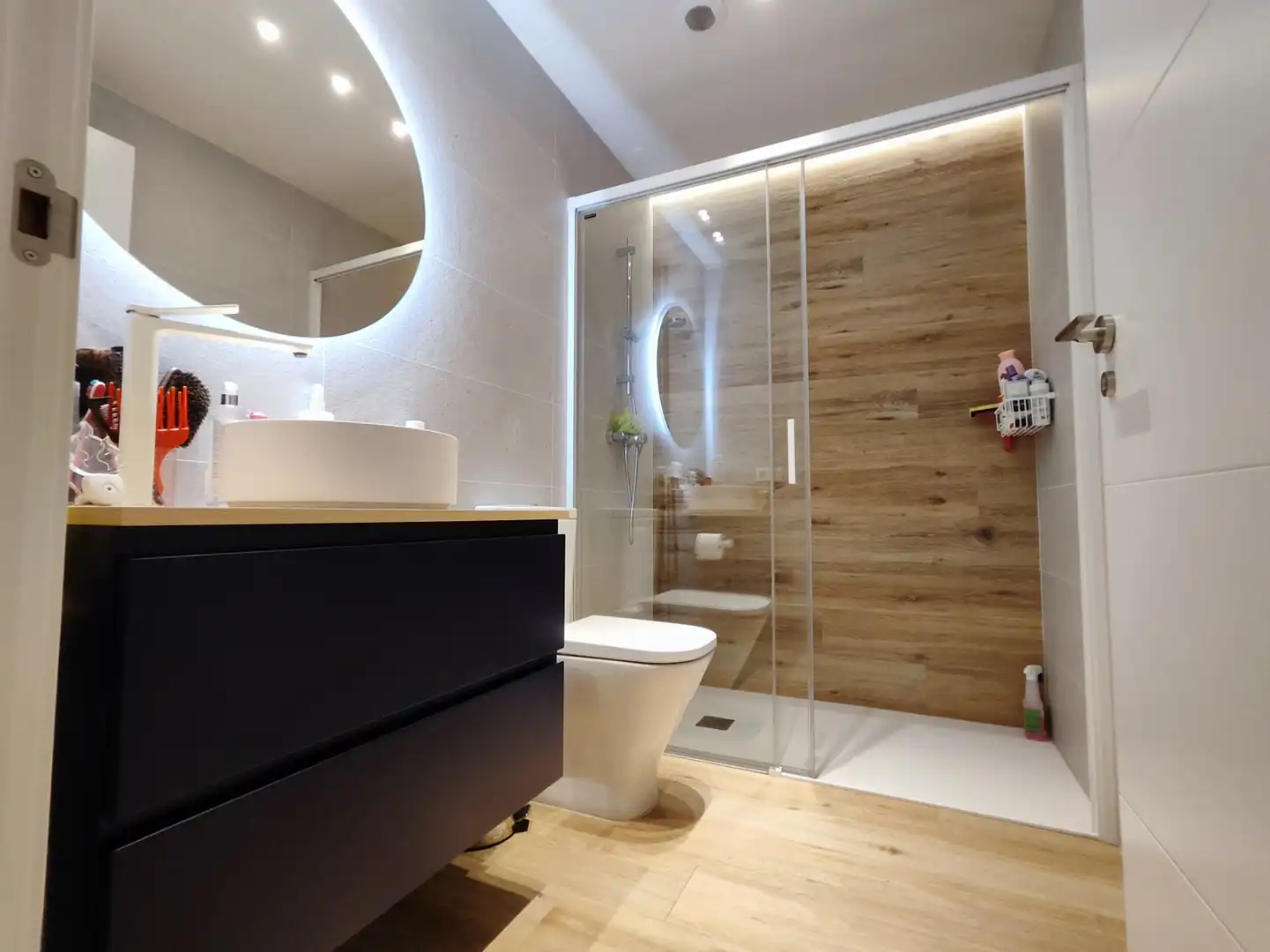 Baño de Casa o chalet de alquiler en Oyón-Oion con Calefacción, Jardín privado y Terraza