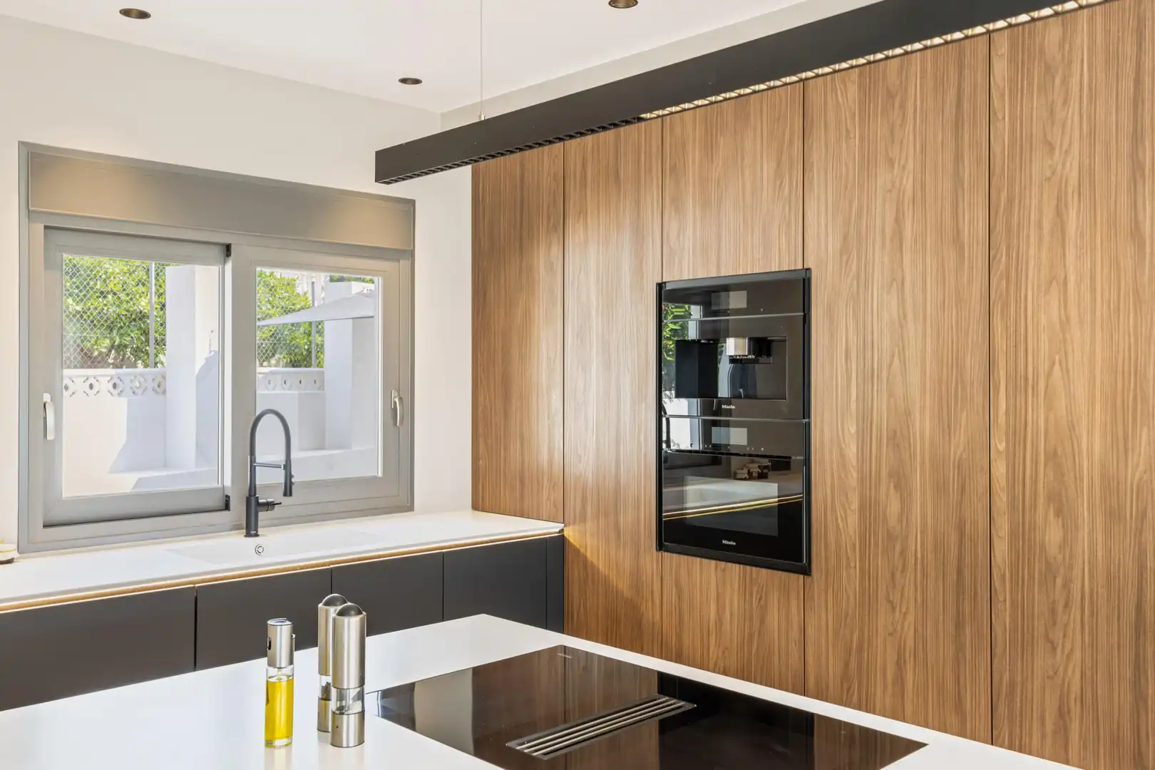 Cocina de Casa o chalet en venta en La Nucia con Aire acondicionado, Jardín privado y Terraza