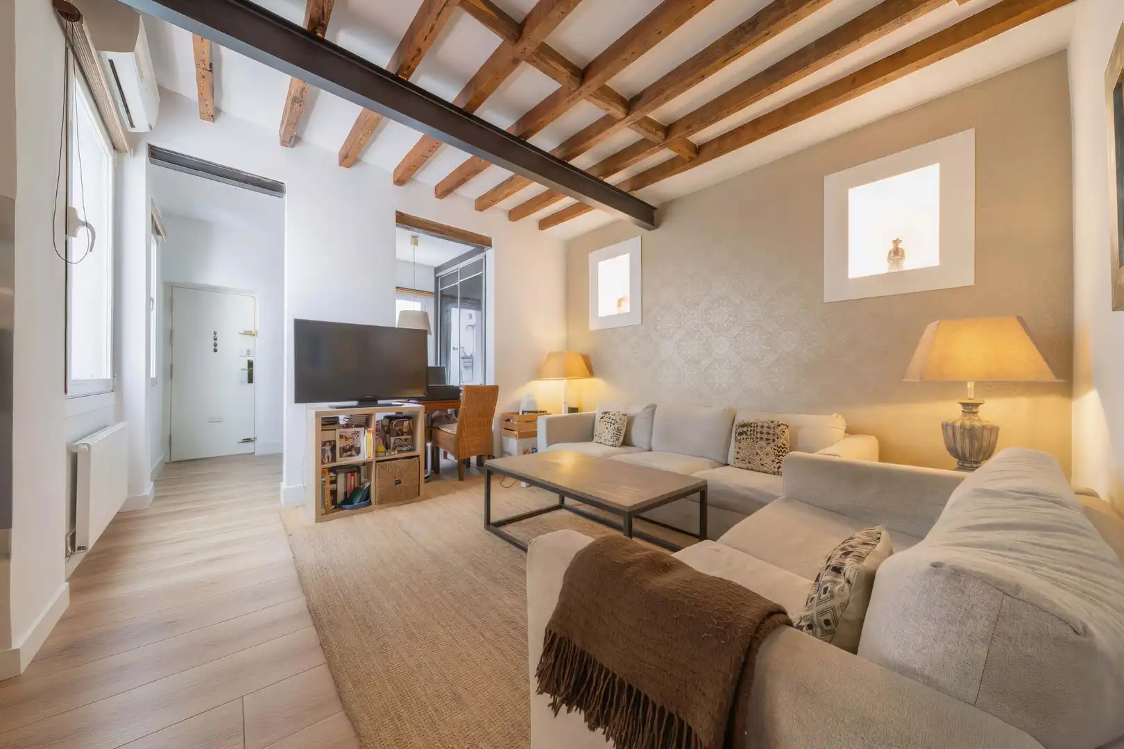 Sala d'estar de Pis en venda en Madrid amb Aire condicionat i Calefacció